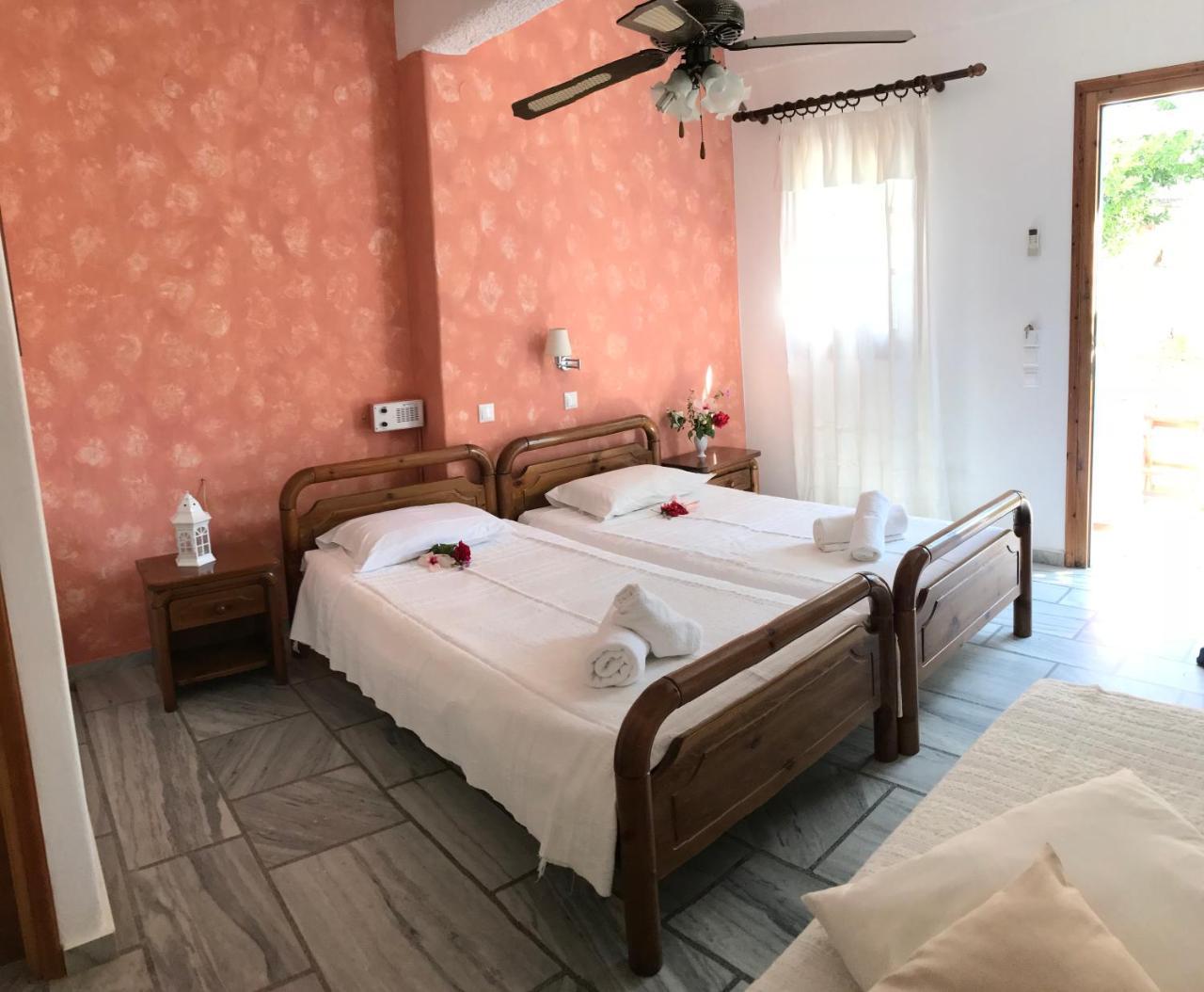 Narkissos Studios Aliki  Luaran gambar