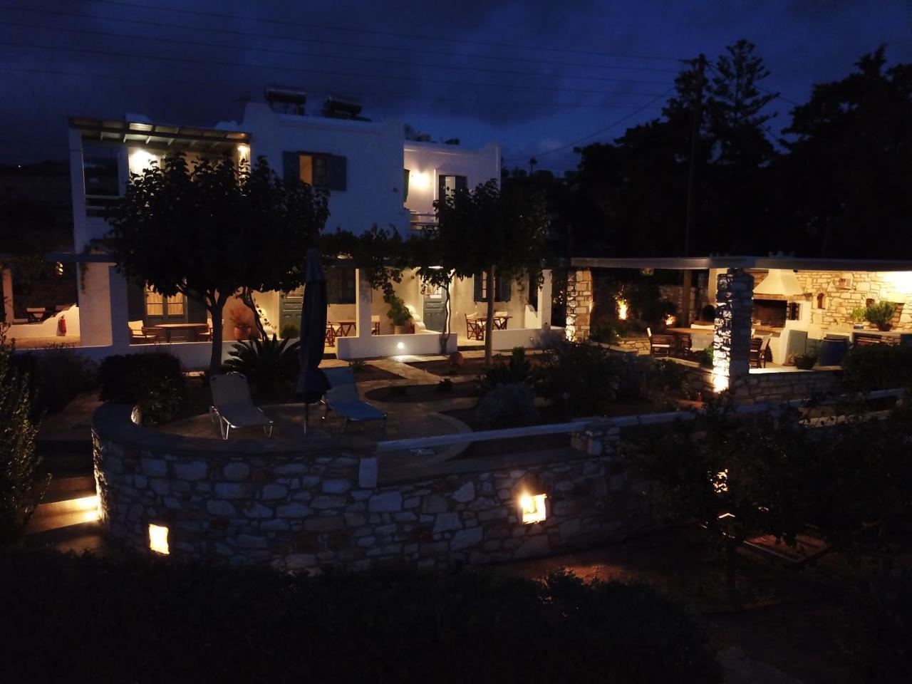 Narkissos Studios Aliki  Luaran gambar